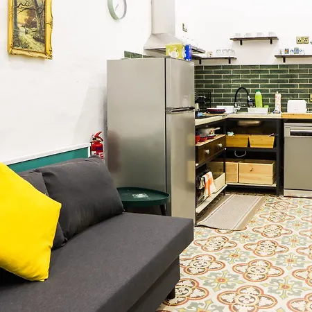 Traditional Maltese Maisonette With Internal Yard And Jacuzzi Lejlighed Mellieħa