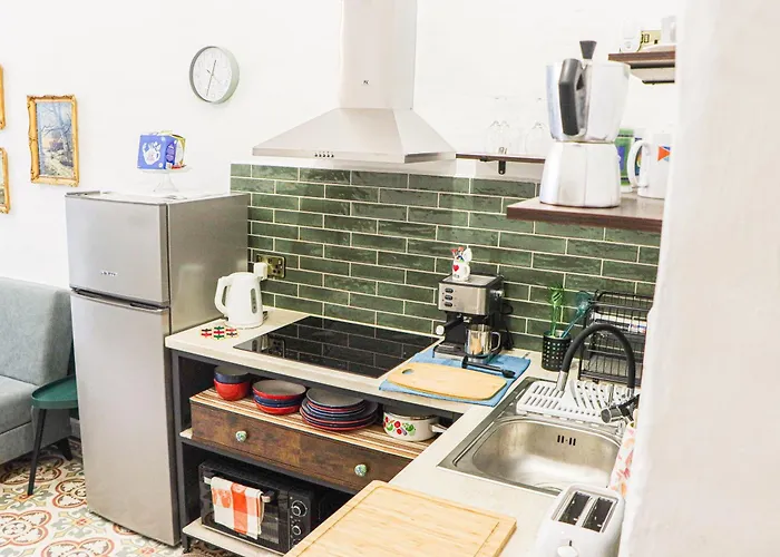 公寓 Traditional Maltese Maisonette With Internal Yard And Jacuzzi 梅利哈