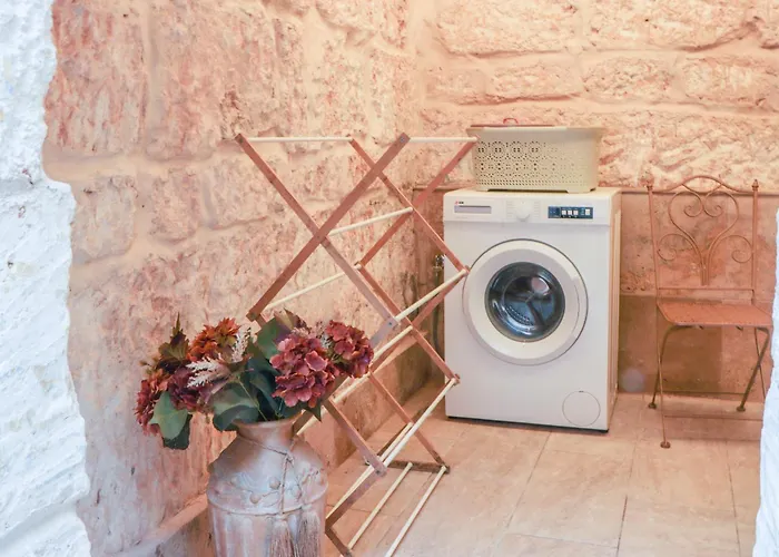 公寓 Traditional Maltese Maisonette With Internal Yard And Jacuzzi