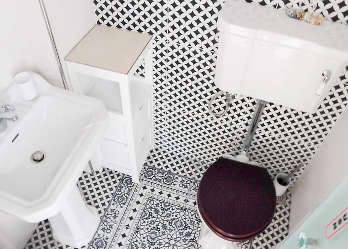 Traditional Maltese Maisonette With Internal Yard And Jacuzzi * 梅利哈