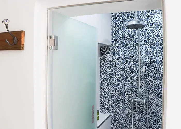 公寓 Traditional Maltese Maisonette With Internal Yard And Jacuzzi